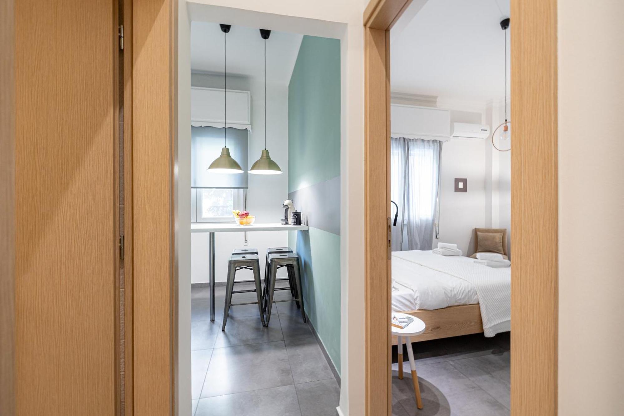 Ports Crossroad C Apartment Пирея Екстериор снимка
